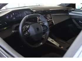 Peugeot 308 (2024) thumbnail 14