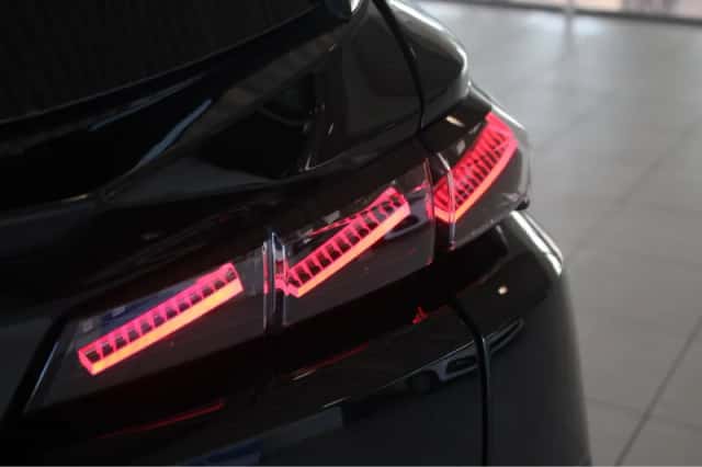 Peugeot 308 (2024) thumbnail 18