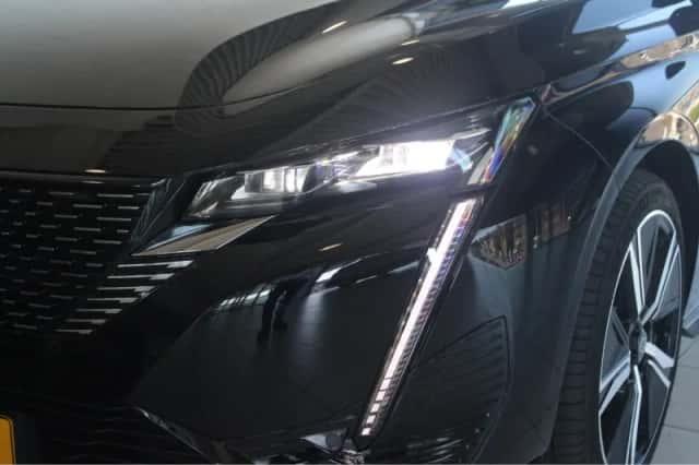 Peugeot 308 (2024) thumbnail 9