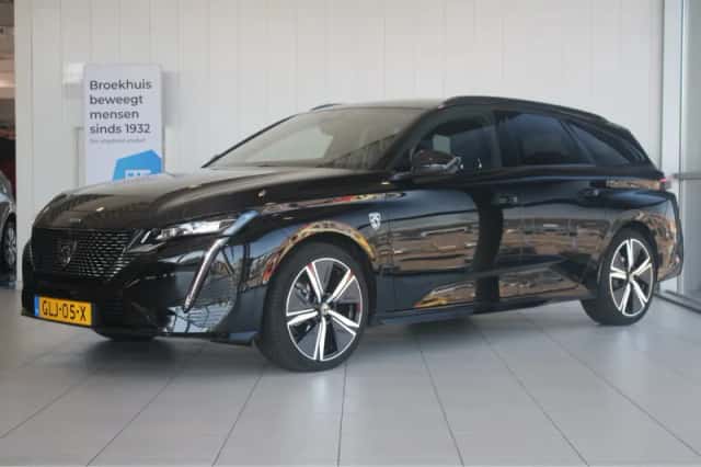 Peugeot 308 (2024) thumbnail 1