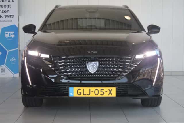 Peugeot 308 (2024) thumbnail 2