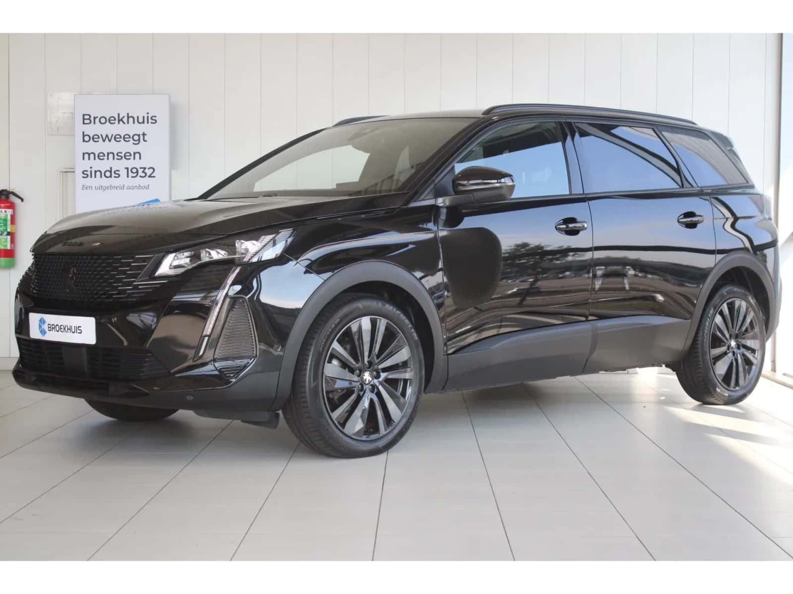 Peugeot 5008 (2024) — foto 1