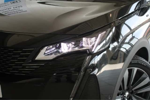 Peugeot 5008 (2024) thumbnail 11
