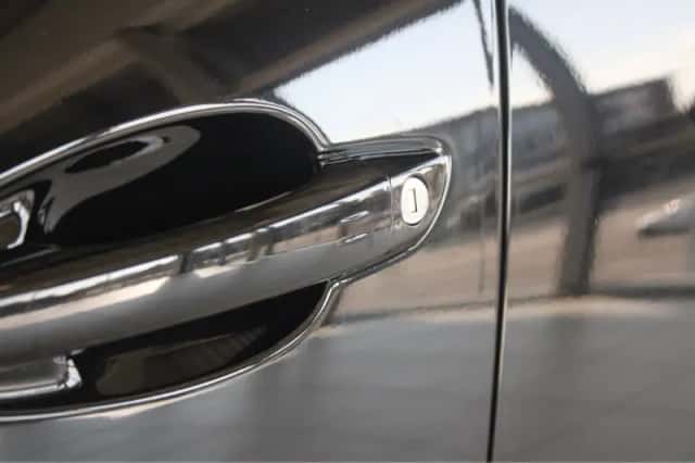 Peugeot 5008 (2024) thumbnail 12