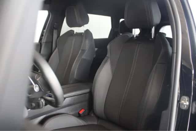 Peugeot 5008 (2024) thumbnail 19