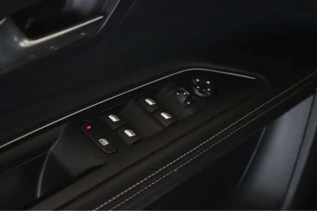 Peugeot 5008 (2024) thumbnail 21