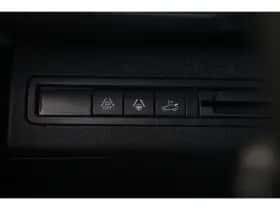 Peugeot 5008 (2024) thumbnail 25