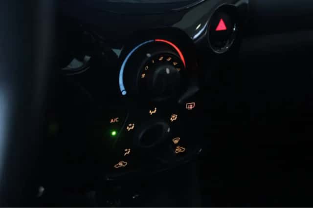 Peugeot 108 (2020) thumbnail 19