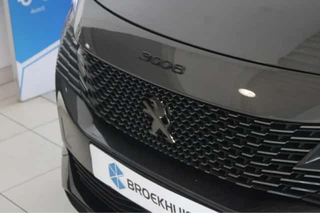Peugeot 3008 (2024) thumbnail 11