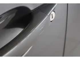 Peugeot 3008 (2024) thumbnail 13