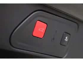 Peugeot 3008 (2024) thumbnail 16
