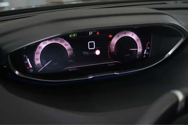 Peugeot 3008 (2024) thumbnail 23