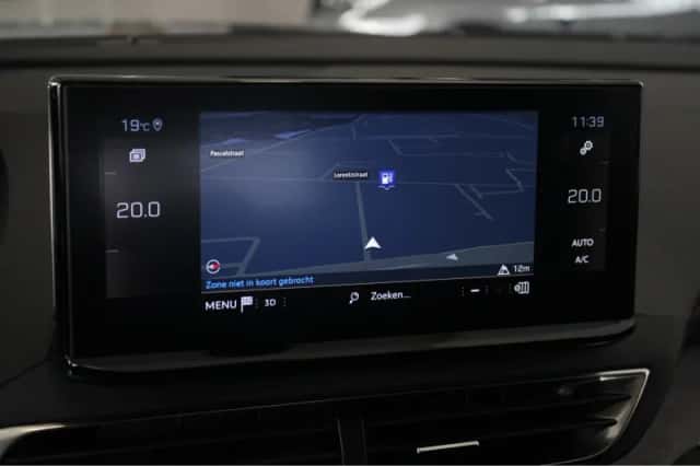 Peugeot 3008 (2024) thumbnail 29