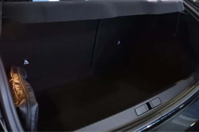 Peugeot 208 (2024) thumbnail 17
