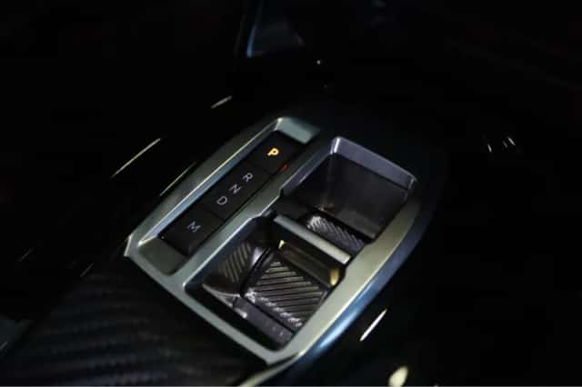 Peugeot 208 (2024) thumbnail 21