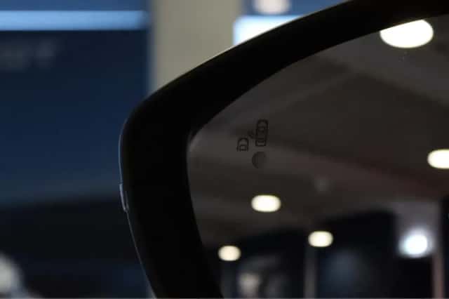 Peugeot 208 (2024) thumbnail 36