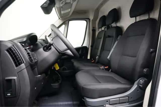 Peugeot Boxer (2024) thumbnail 11