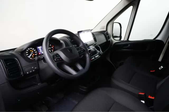 Peugeot Boxer (2024) thumbnail 12
