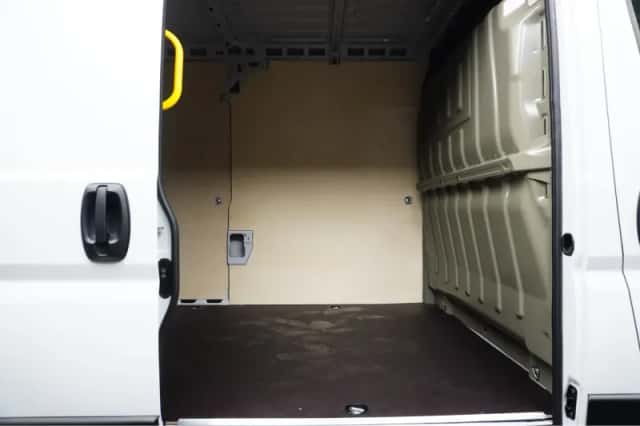 Peugeot Boxer (2024) thumbnail 8