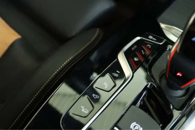 BMW X4 (2020) thumbnail 33