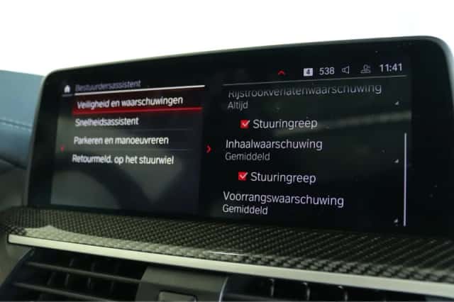 BMW X4 (2020) thumbnail 42