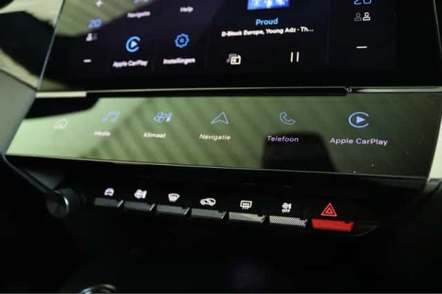 Peugeot 308 (2022) thumbnail 22