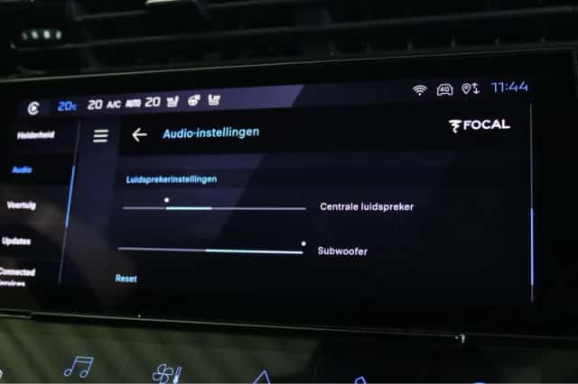 Peugeot 308 (2022) thumbnail 34