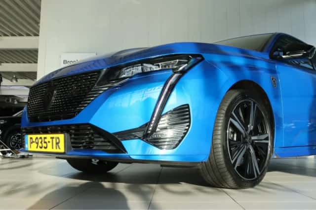 Peugeot 308 (2022) thumbnail 5
