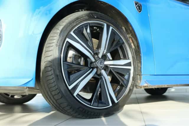 Peugeot 308 (2022) thumbnail 8