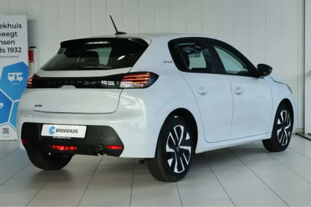 Peugeot 208 (2026) thumbnail 2