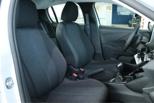 Peugeot 208 (2026) thumbnail 3