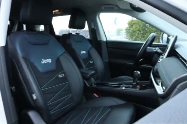 Jeep Compass (2022) thumbnail 3