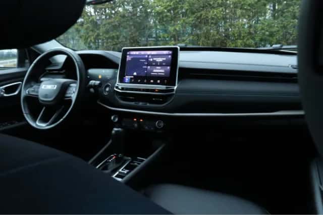 Jeep Compass (2022) thumbnail 4