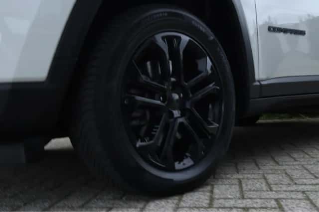 Jeep Compass (2022) thumbnail 8