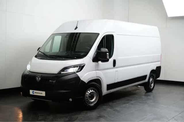 Peugeot Boxer (2024) thumbnail 1