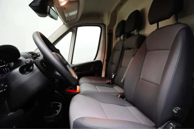 Peugeot Boxer (2024) thumbnail 12