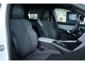 Peugeot 5008 (2025) thumbnail 3