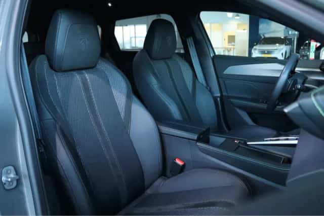 Peugeot 308 (2025) thumbnail 3