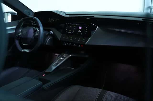 Peugeot 308 (2025) thumbnail 4