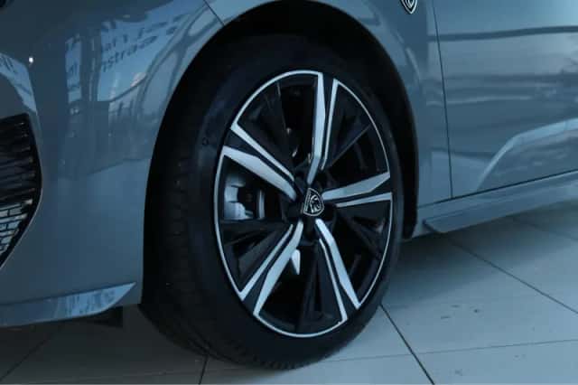 Peugeot 308 (2025) thumbnail 7