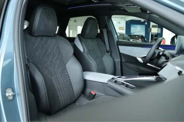 Peugeot 3008 (2025) thumbnail 3