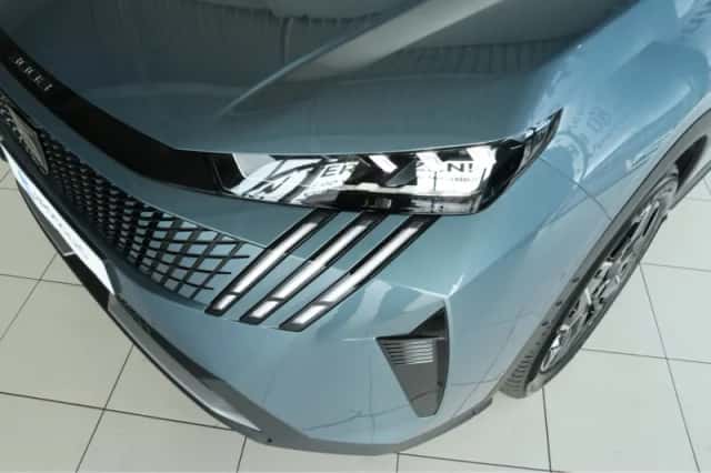 Peugeot 3008 (2025) thumbnail 6