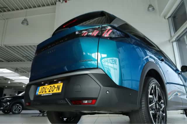 Peugeot 5008 (2025) thumbnail 13