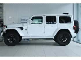 Jeep Wrangler (2025) thumbnail 12