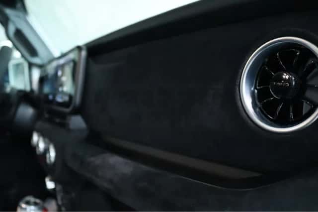 Jeep Wrangler (2025) thumbnail 25