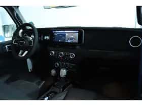 Jeep Wrangler (2025) thumbnail 4