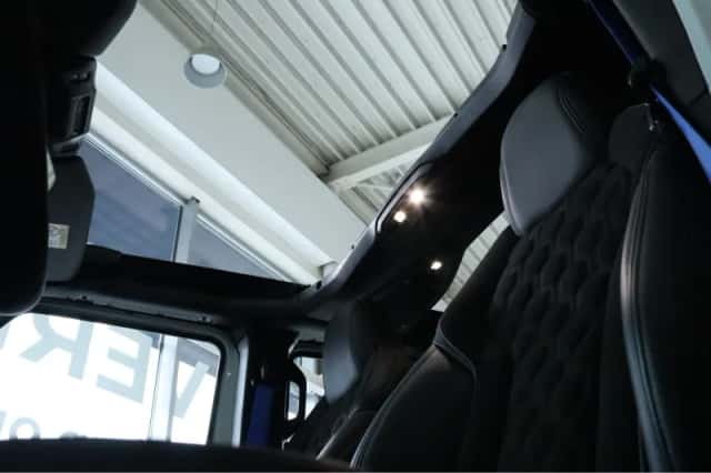 Jeep Wrangler (2025) thumbnail 36