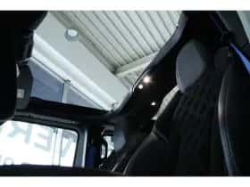 Jeep Wrangler (2025) thumbnail 36