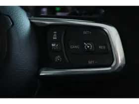 Jeep Wrangler (2025) thumbnail 39
