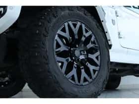 Jeep Wrangler (2025) thumbnail 7